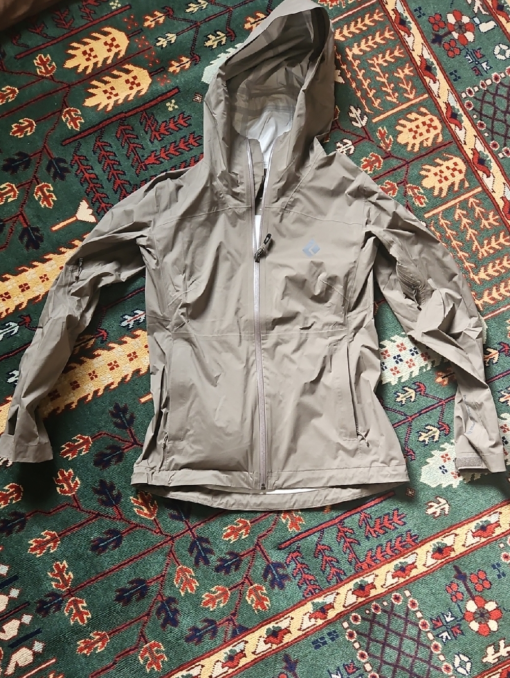 Black Diamond Women's Fineline Stretch Rain Shell in Walnut
